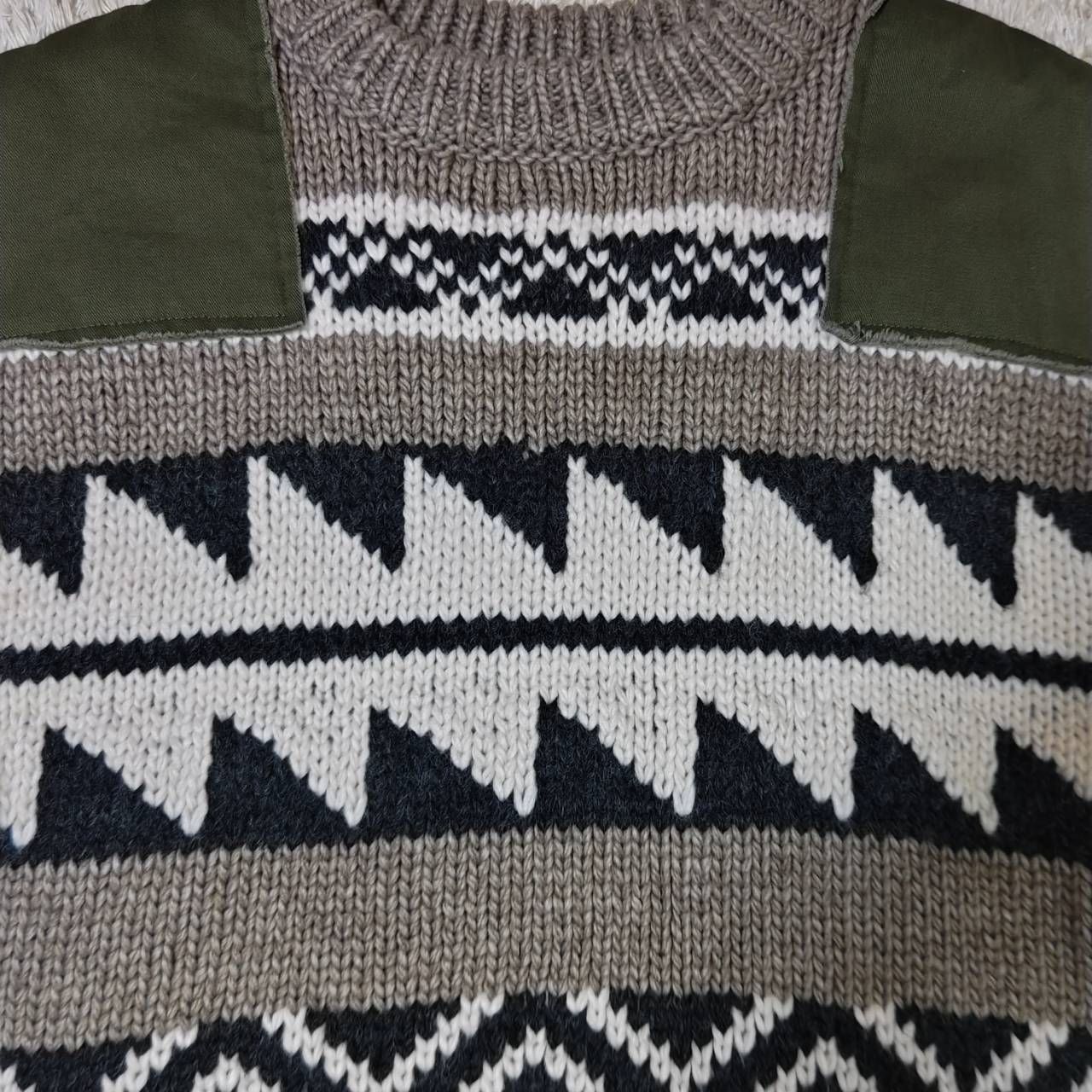 美品 エシンタetsinta リメイクカウチンベスト ciaopanic tipy