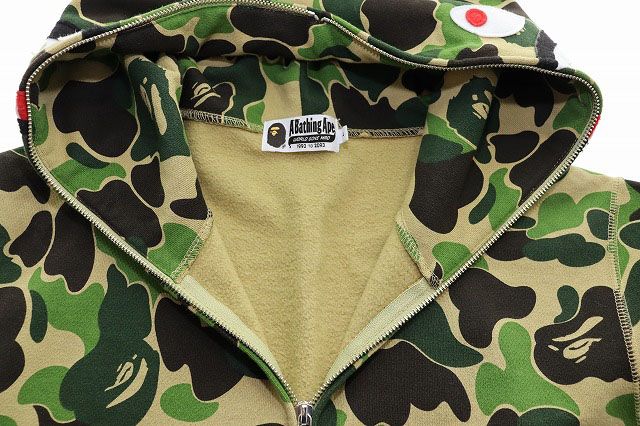 アベイシングエイプ A BATHING APE CAMO SEPARATE SHARK FULL ZIP