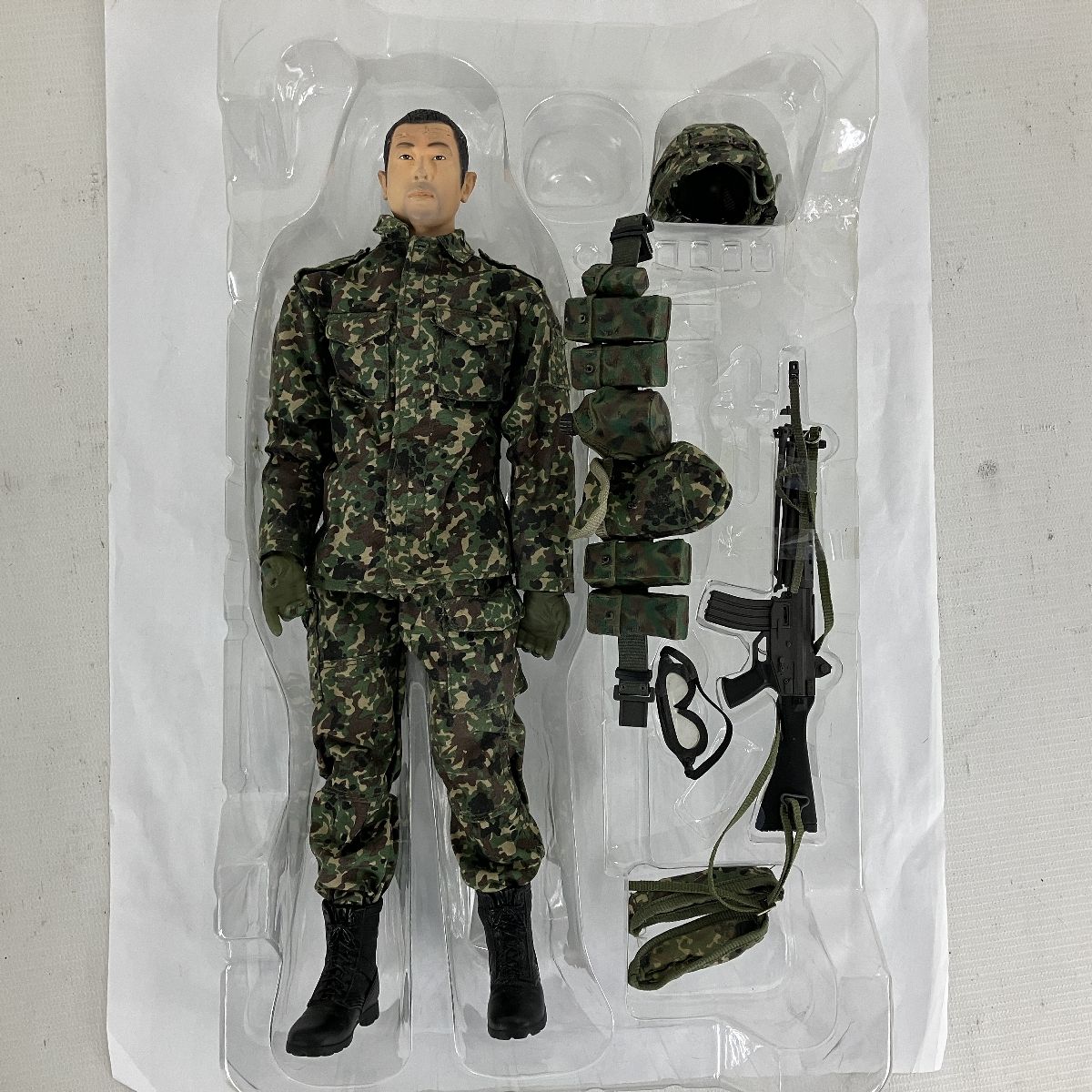 レア 陸上自衛隊 普通科隊員 中隊長 服部雅人 フイギュア レア 陸上自衛隊 普通科隊員 中隊長 服部雅人 フイギュア