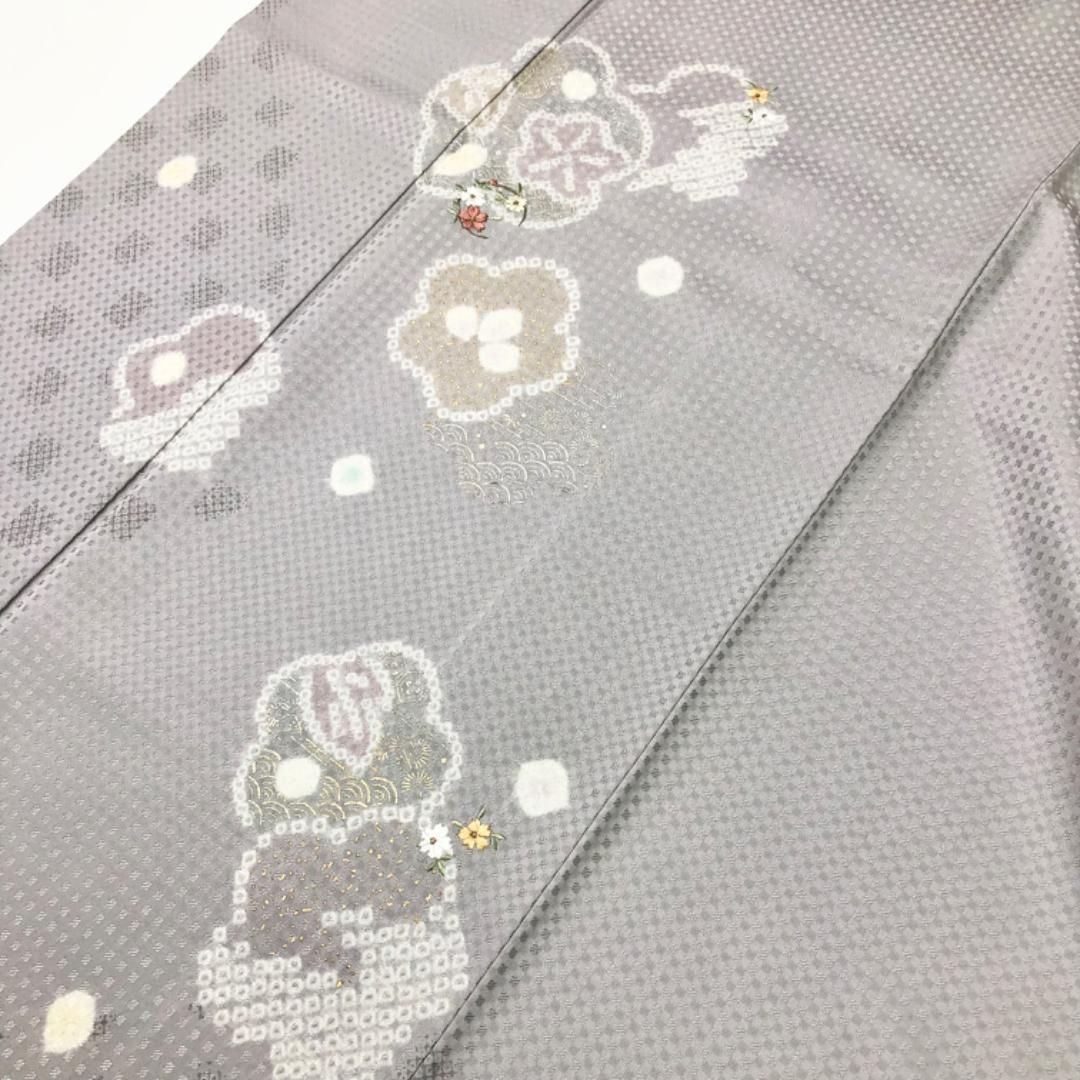 付下げ 絞りの花模様 刺繍 金彩 小町鼠色 ガード加工 K-5602 - メルカリ