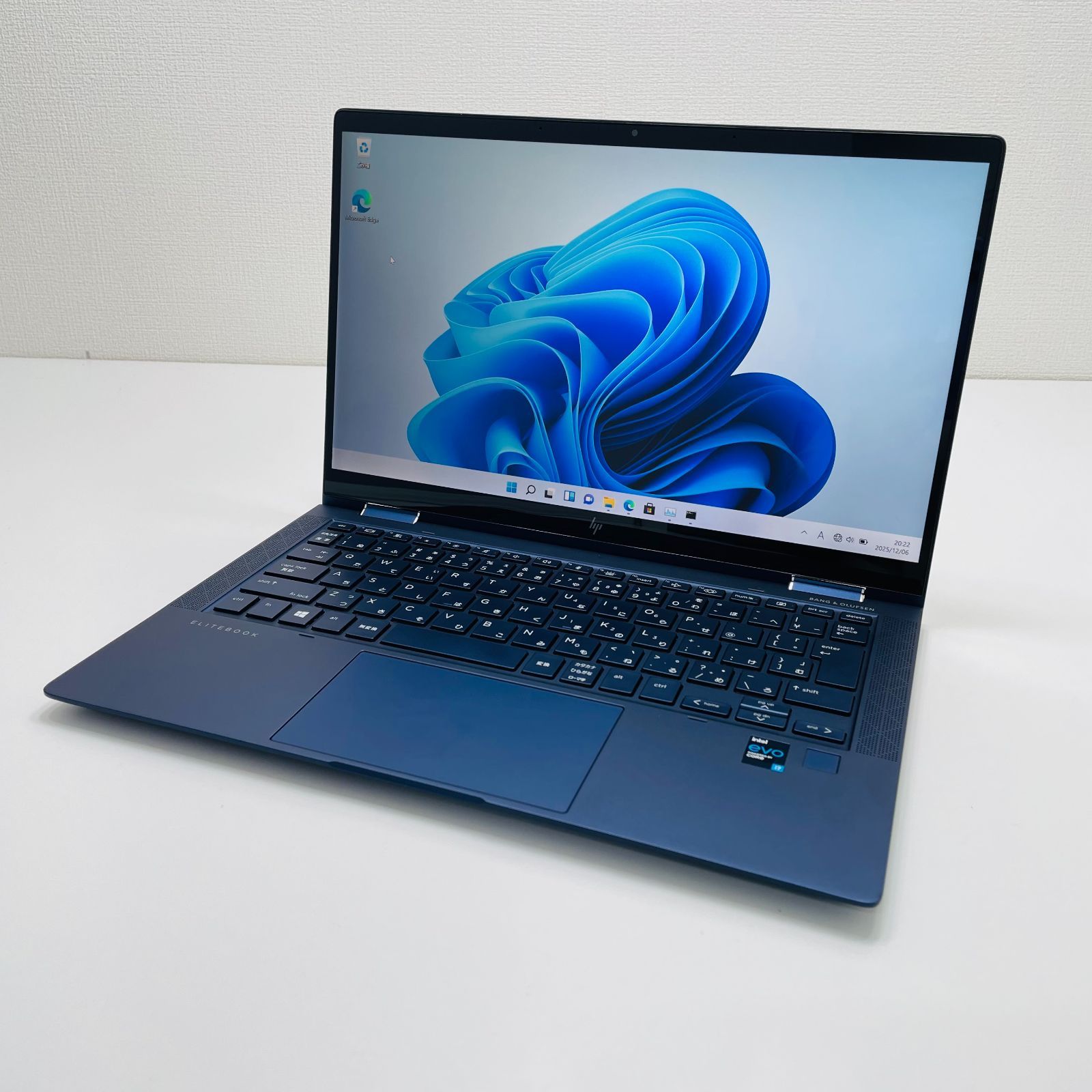 HP Elite Dragonfly G2 LTE i7 16GB 512GB Office付 - メルカリ