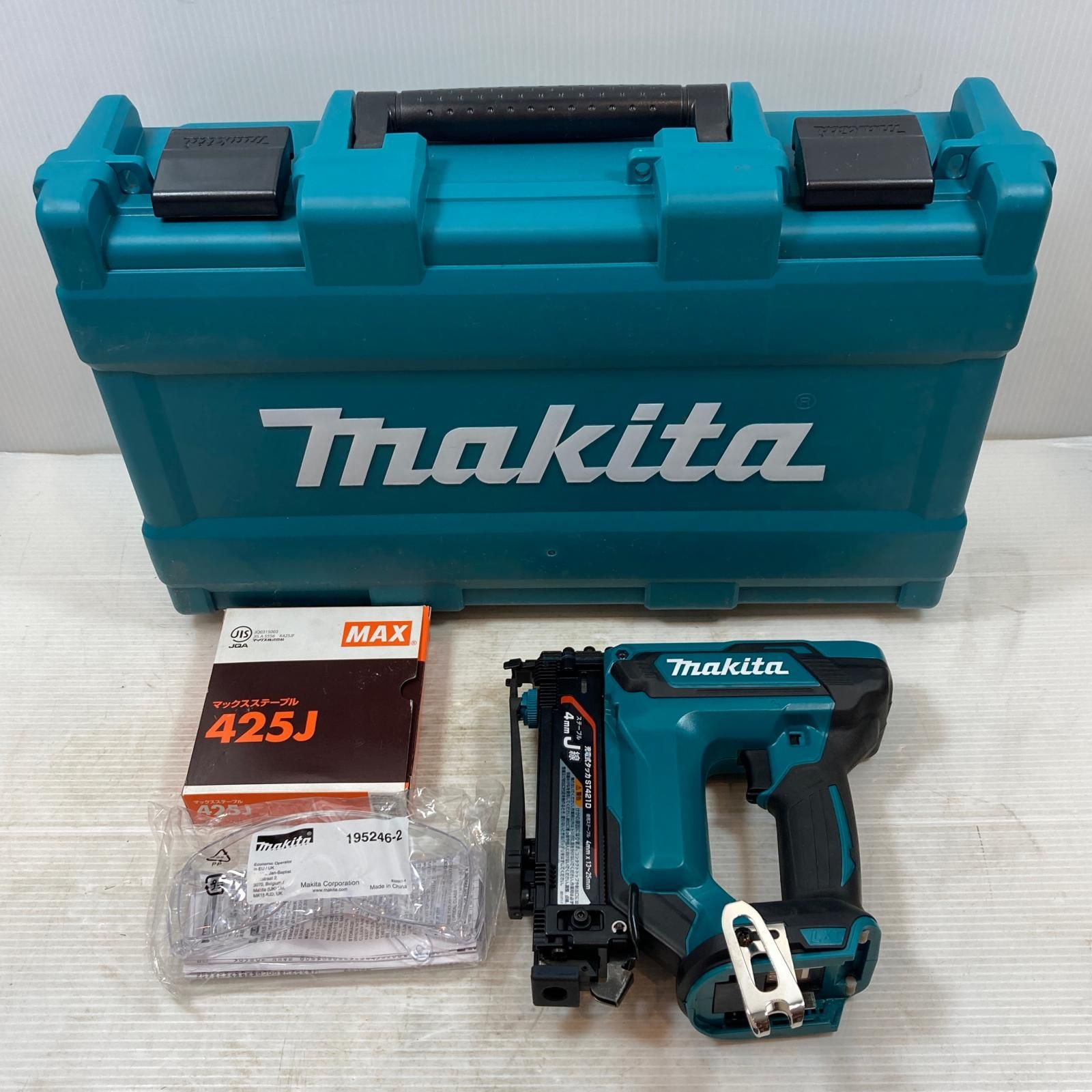 κκMAKITA マキタ 工具関連用品 電動タッカ コードレス式 18 v 33608 ST 421 D グリーン