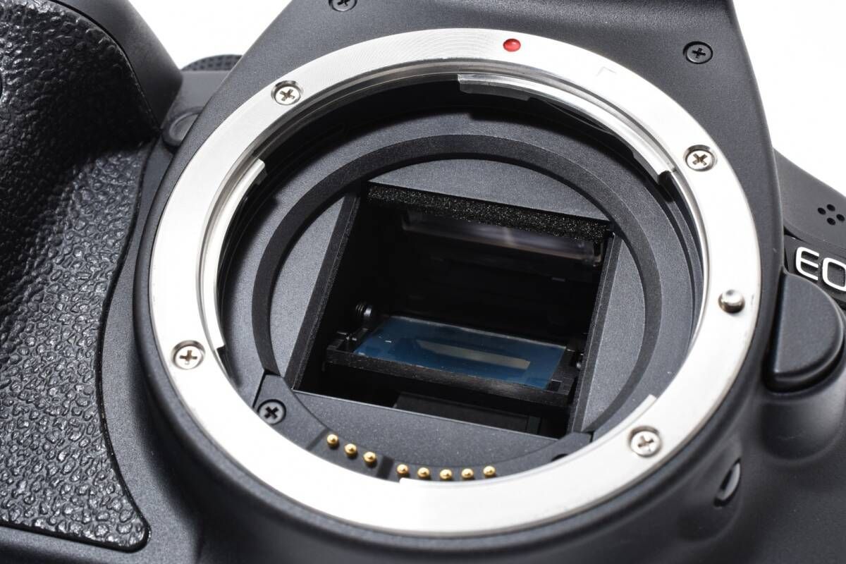 ☆極上品《☆ショット数1,470回 》キヤノン Canon EOS Kiss X3 安い