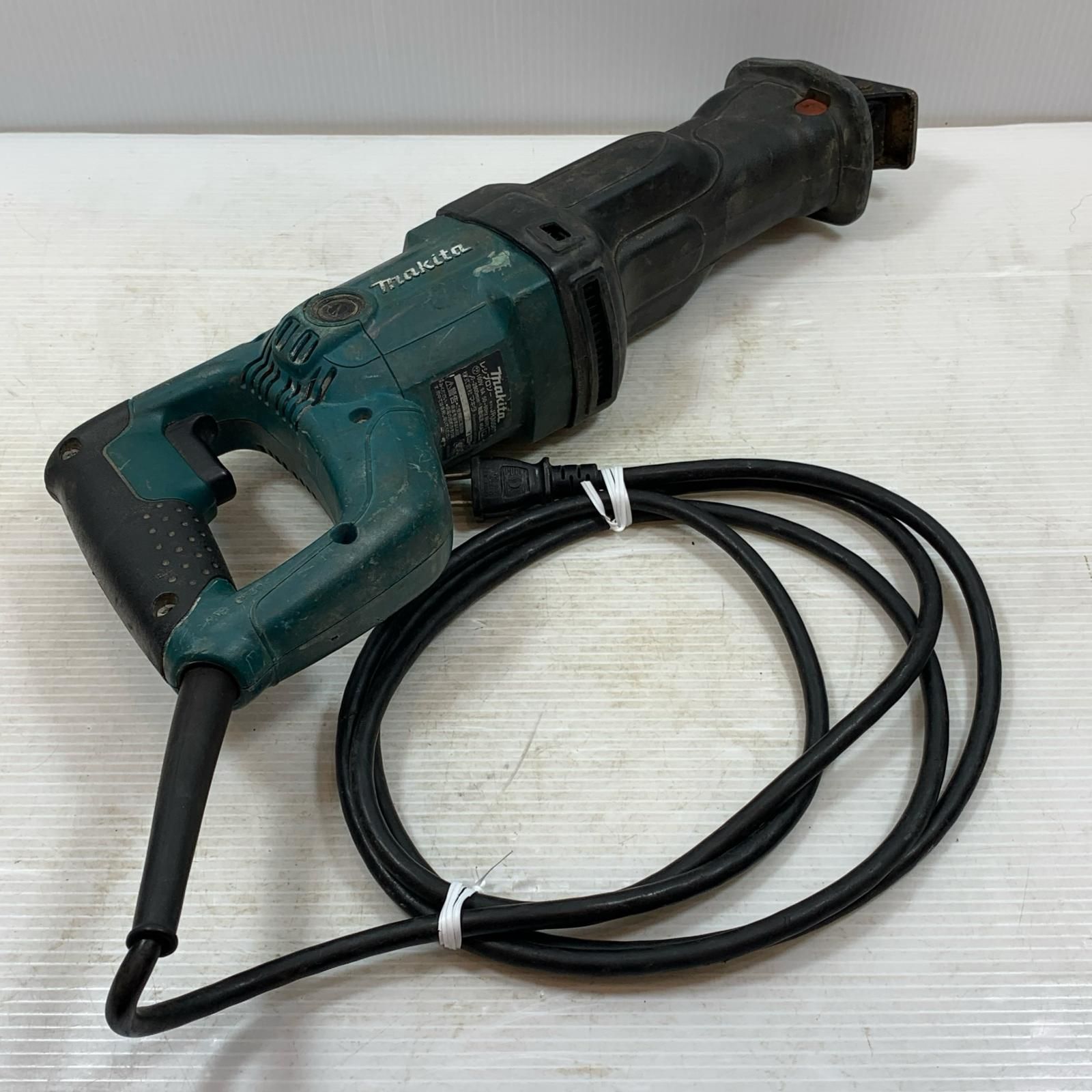 κκMAKITA マキタ 切断工具 レシプロソー コード式 100 v JR 3050 T グリーン