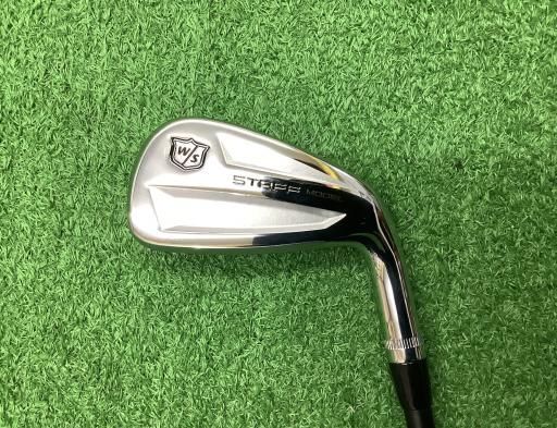 ウィルソン Wilson staff STAFF MODEL 最新 UTILITY 21