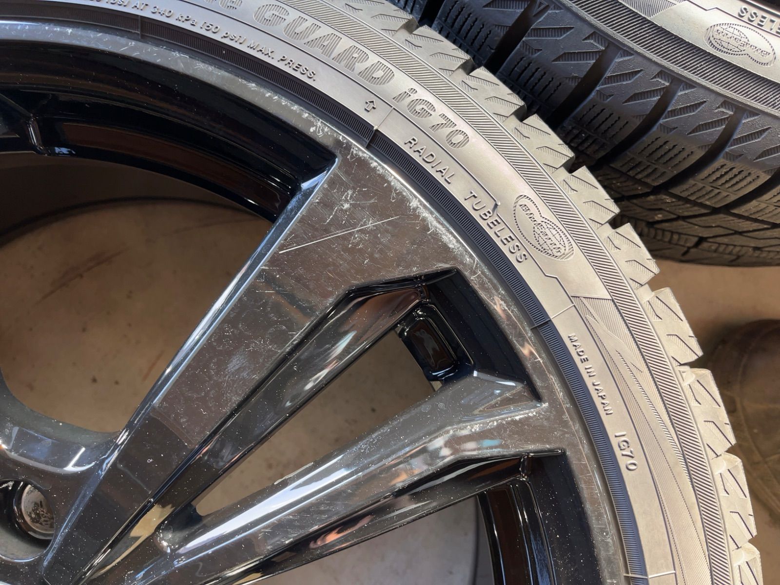  BMW F 40 44 ヨコハマ アイスガードIG 70 製 18インチ 4本セット 18インチ タイヤ ホイールセット