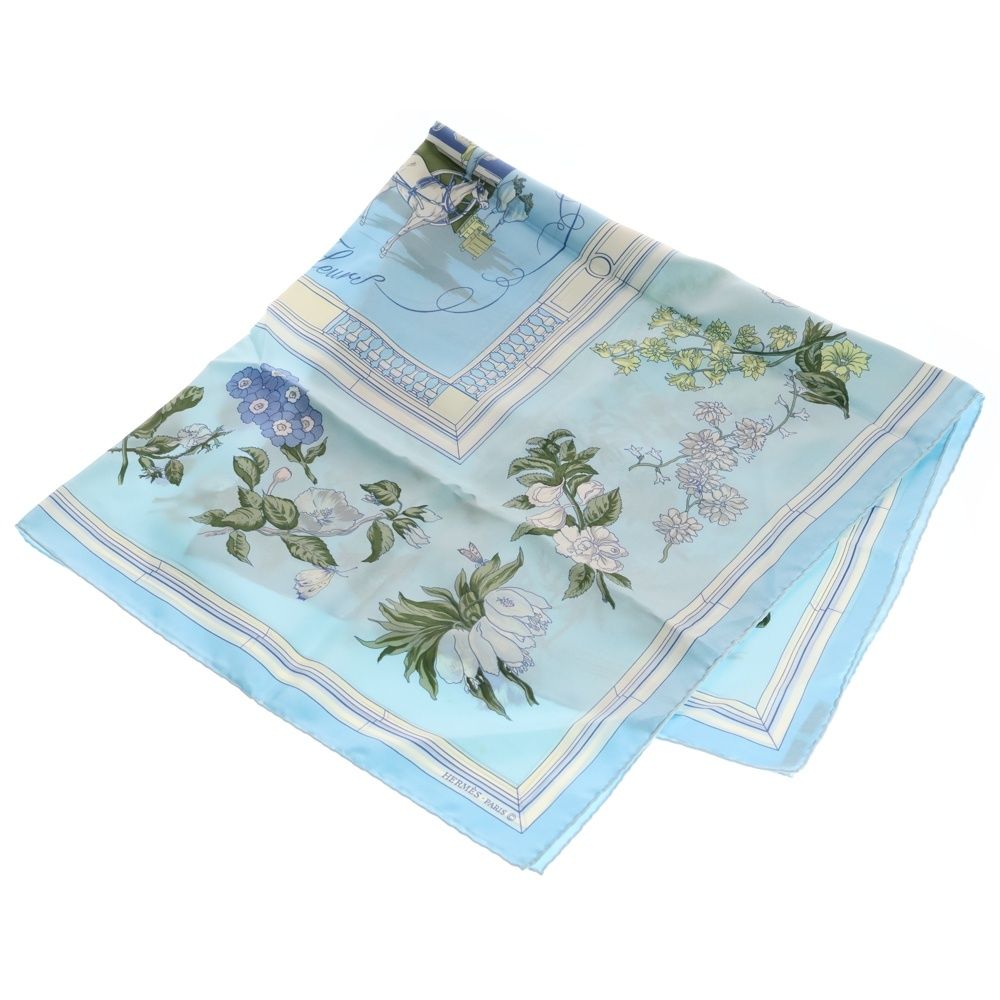 HERMES (エルメス) カレ 90 Queu eux Fleur シルクスカーフ ライトブルー