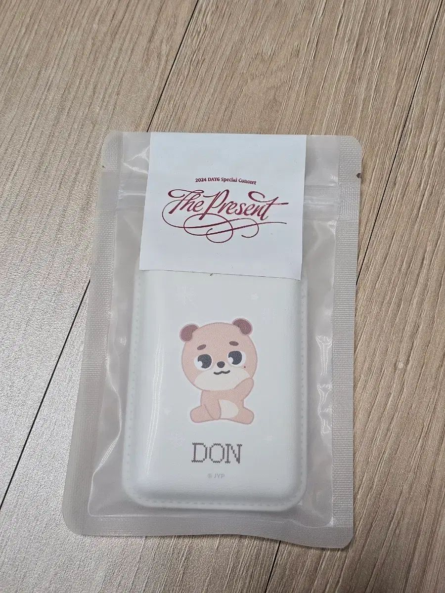 PEARLY GATES/パーリーゲイツ】カレッジロゴボアジップブルゾン