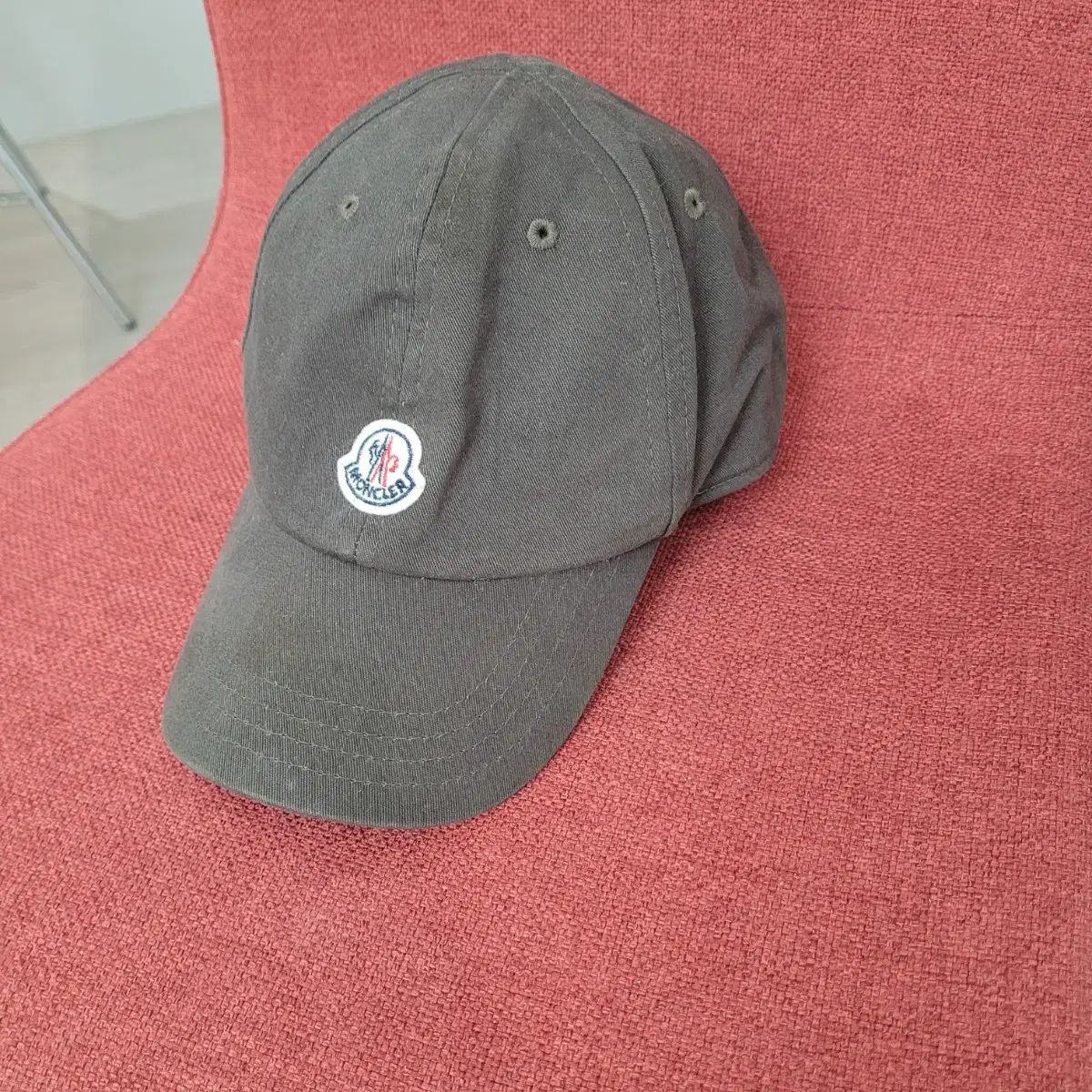 モンクレール キッズ ベースボールキャップ