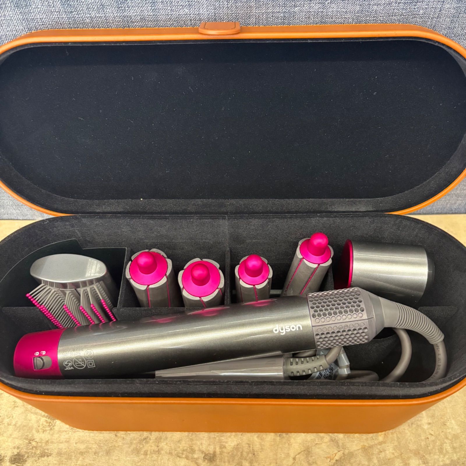 Dyson ダイソン Airwrap エアラップ スタイラー Volume Shape WF 2-JP- ヘア スタイリング ドライヤー