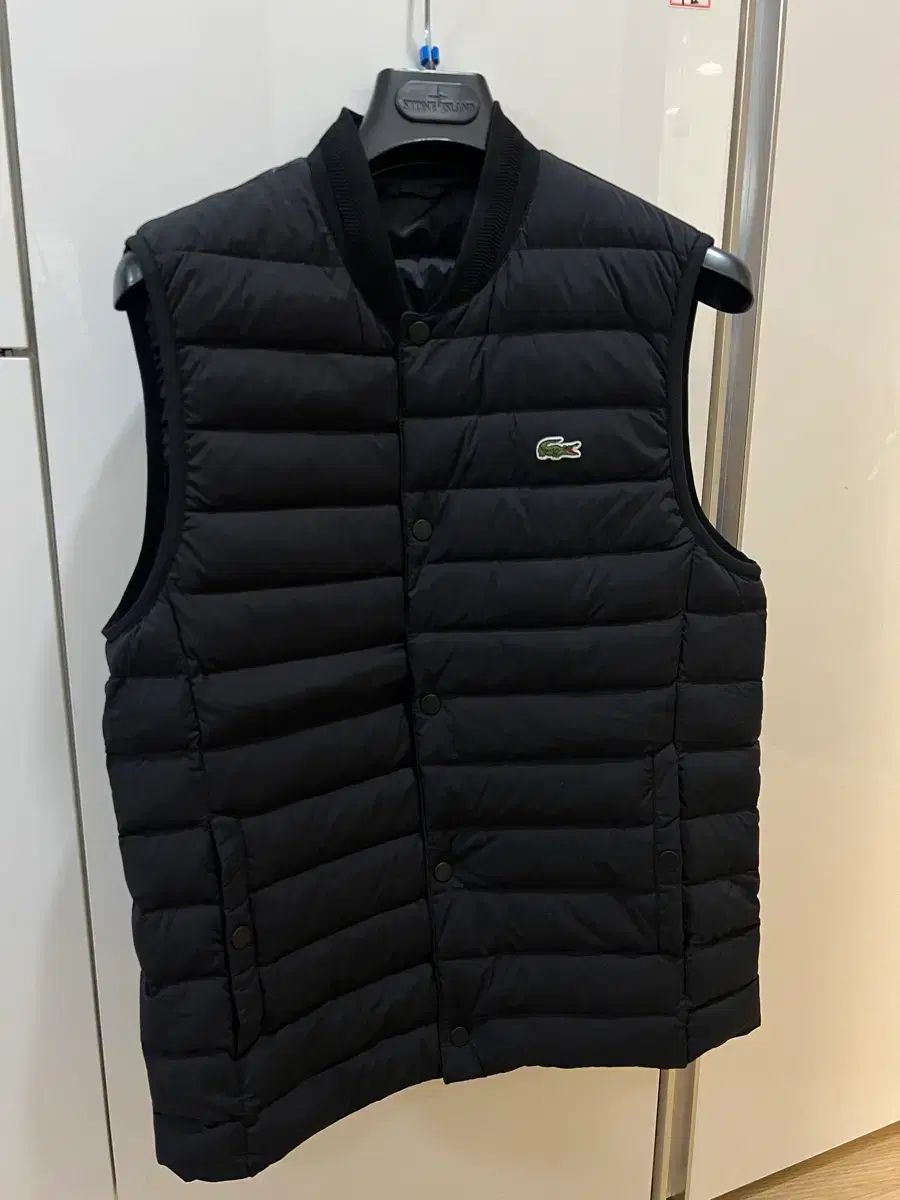 ラコステ ダウンベスト 100-スリム105 ほぼ