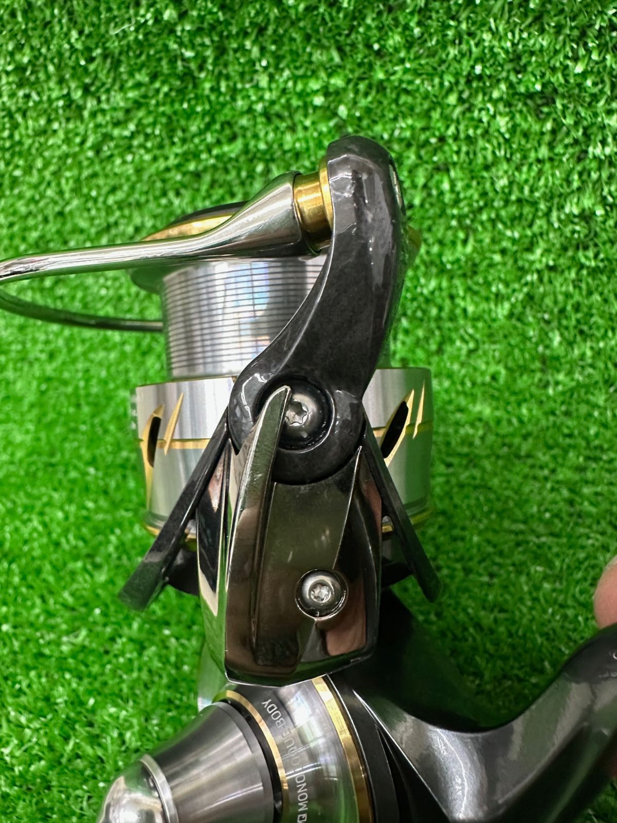  三田 ダイワ 20ルビアス LT 3000-XH スピニングリール リール