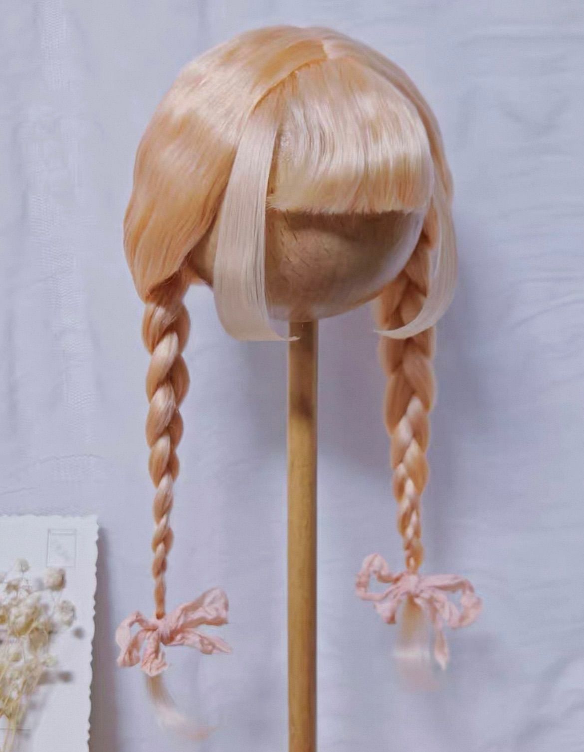 ブライス ウィッグ モヘアウィッグ 海外作家 JCWIG ベージュピンク 三つ編み