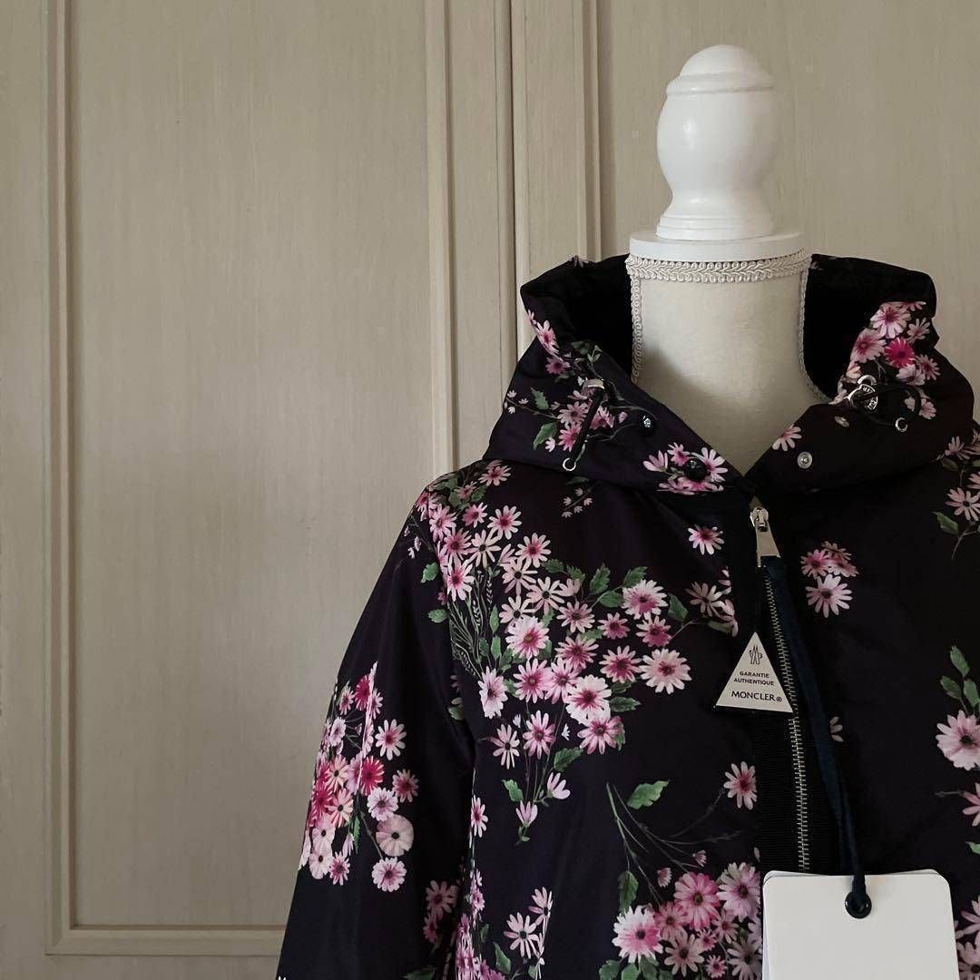 モンクレール MONCLER 花柄 ダウン ジャケット アウター 総柄 黒