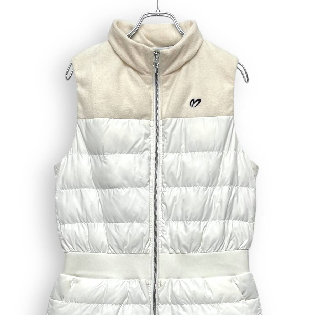 M 25106 MASTER BUNNY EDITION マスターバニーエディション 中綿 ワンピース ベスト ホワイト サイズ1