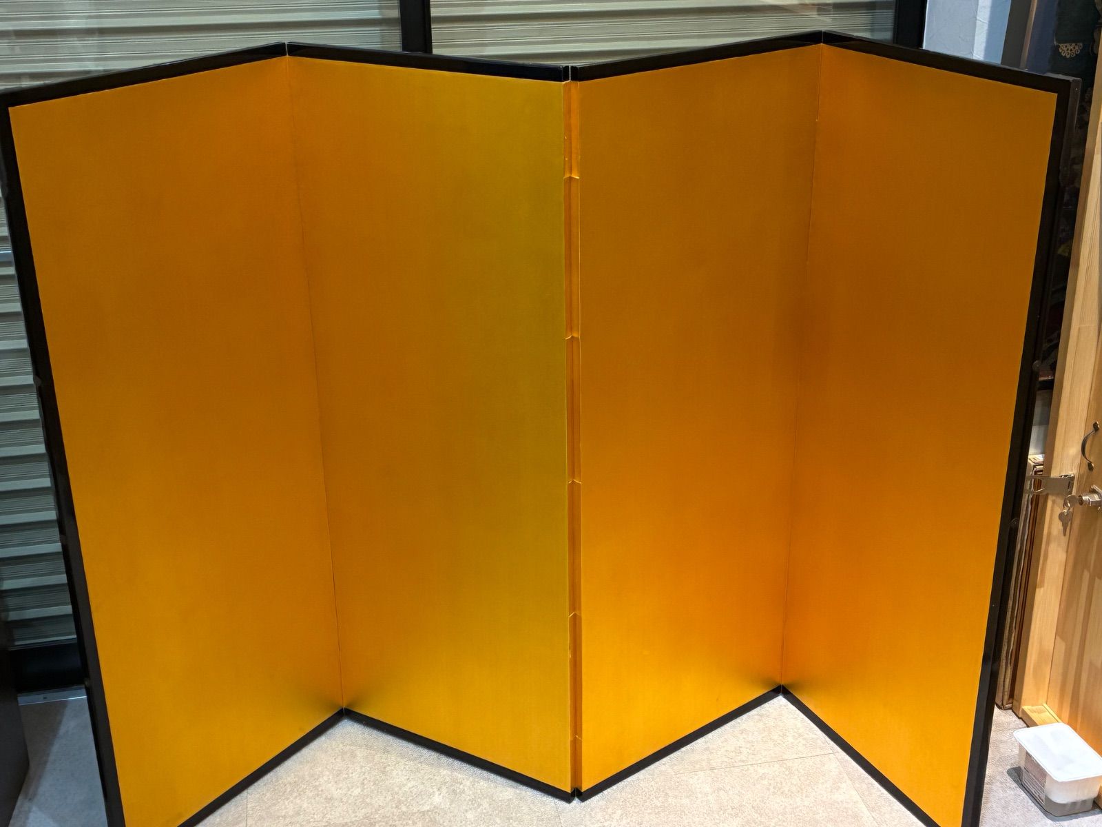 四つ折り衝立 両面 お部屋の間仕切り インテリアに