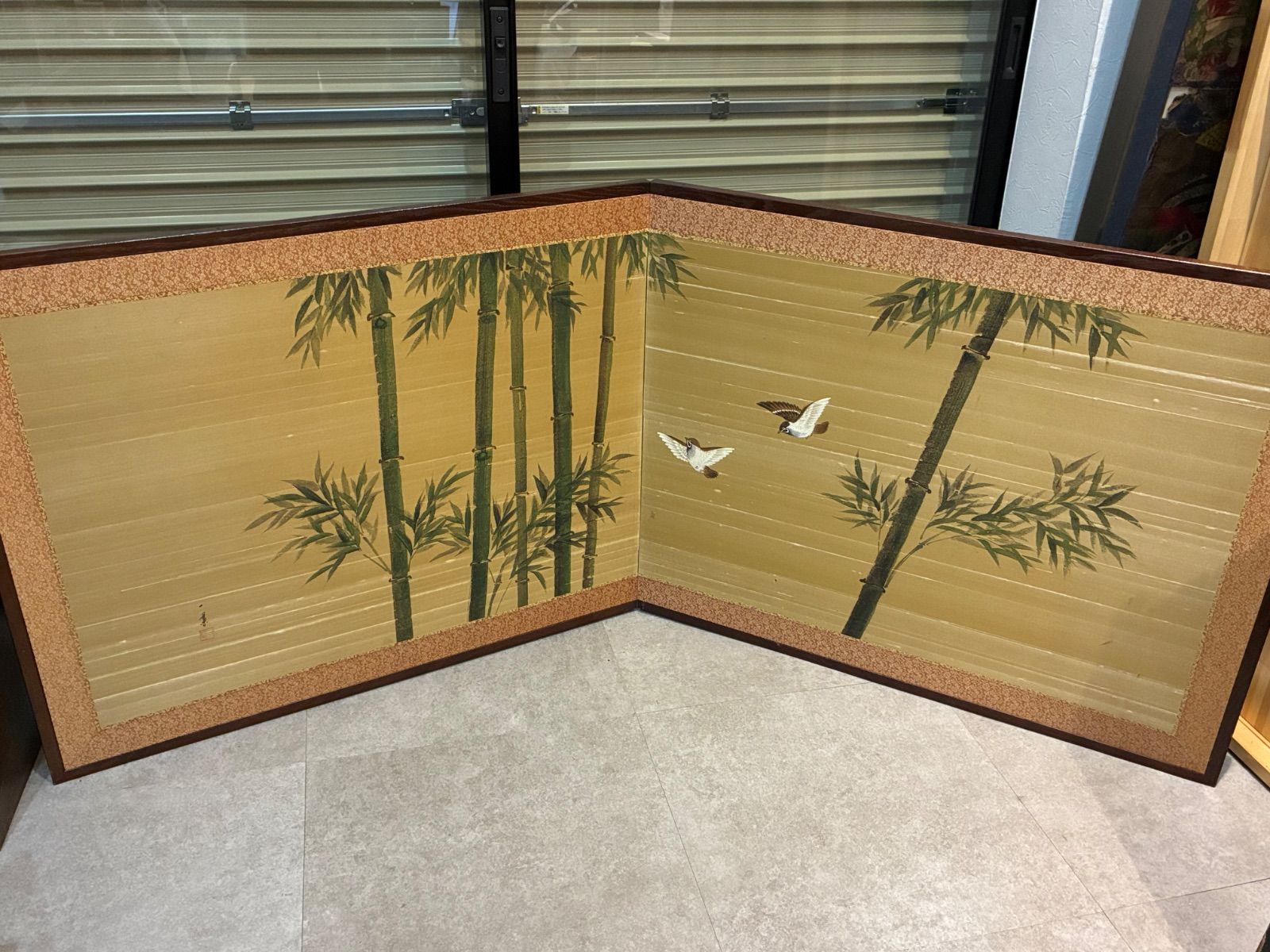 二つ折り衝立 竹と鳥の絵 和風インテリアに