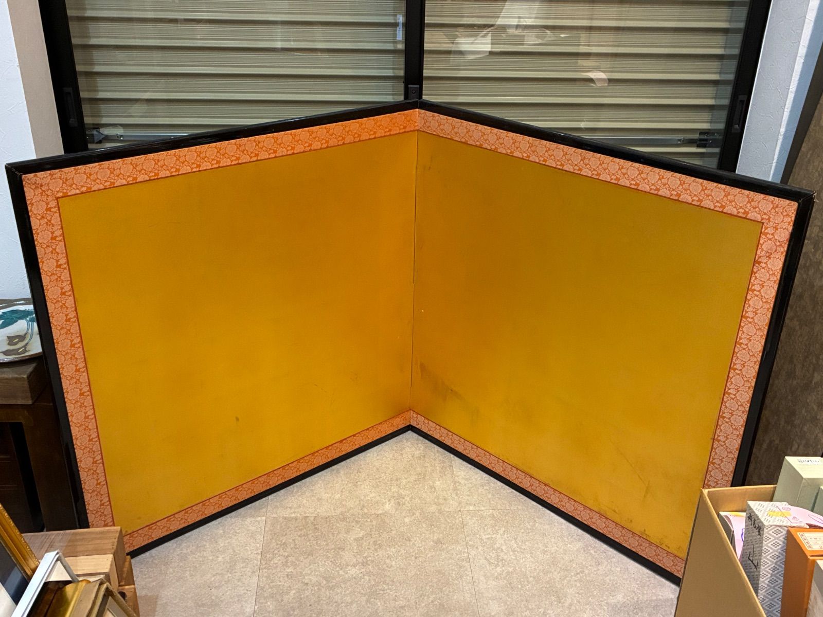 二つ折り衝立 両面デザイン 和風インテリアに