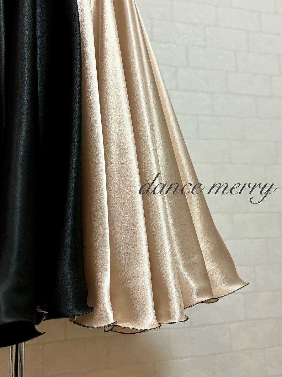 フレアー最大　サテン　パソドブレ　スカート　社交ダンス　ベージュ　パソ　4768 逆】 【MERRY】パソドブレ スカート 社交ダンス 黒 ベージュ タンゴ