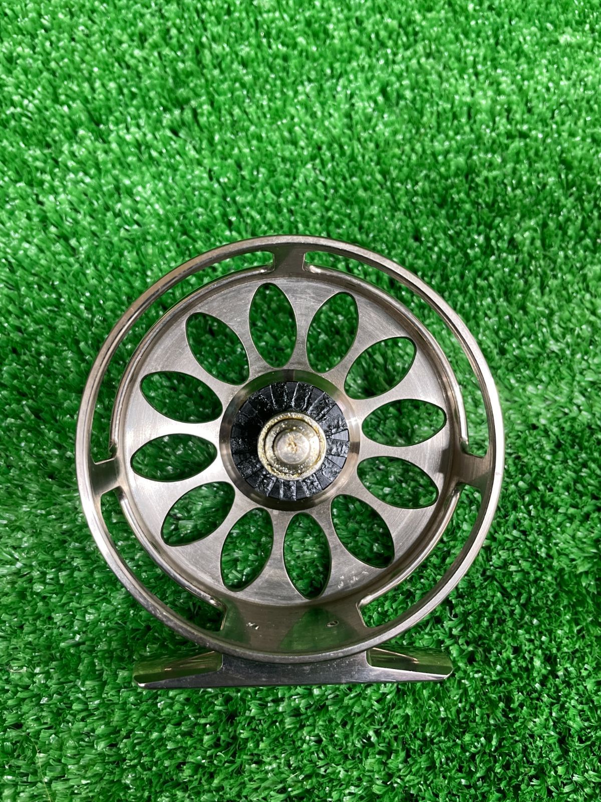 ティトン フライリール 品番不明（栗東店） - メルカリ