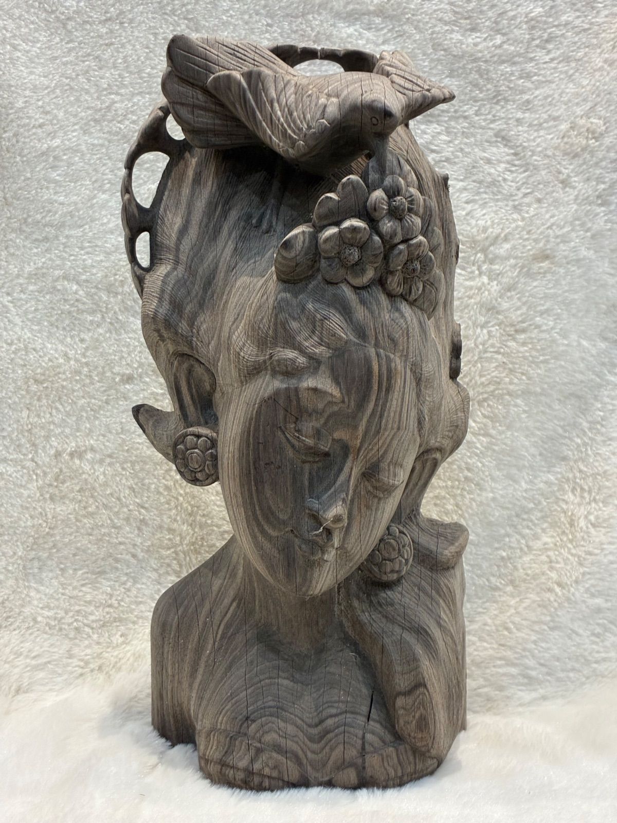 インテリア 木彫り 仕女頭像 鳥と花の装飾付き 完品