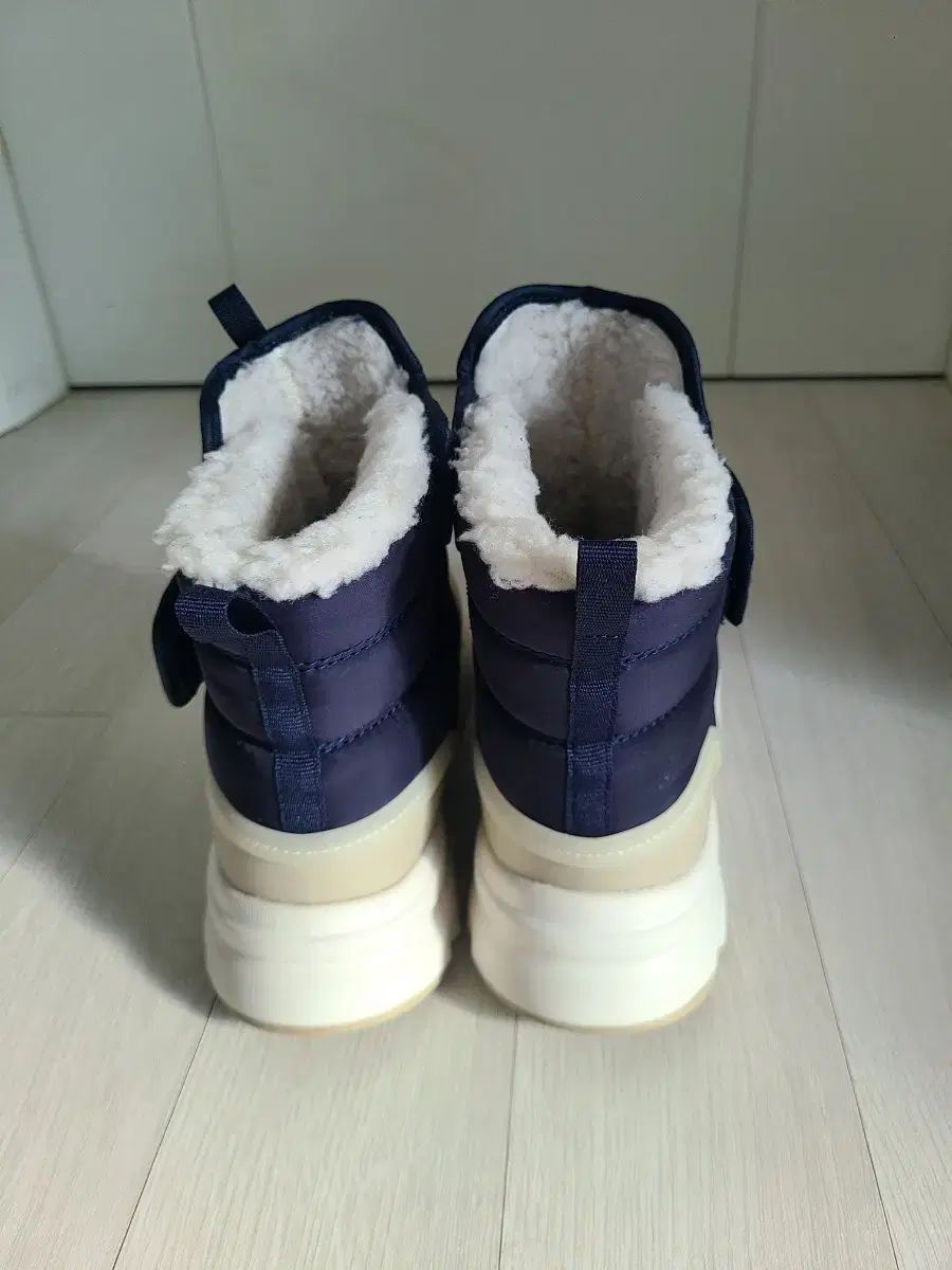  FILA フィラ ダウン ブーツ 220 その他 キッズシューズ