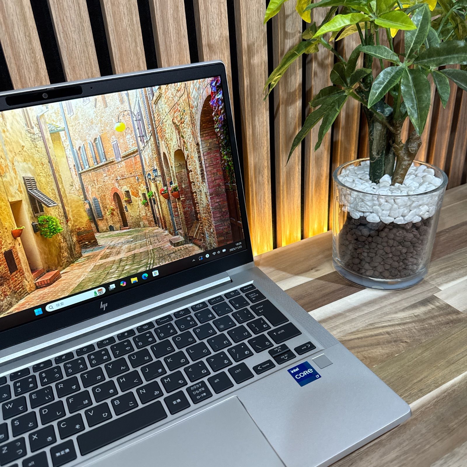 公式ショップ限定価格❣️/ 準美品《最新2023年モデル》HP Elitebook