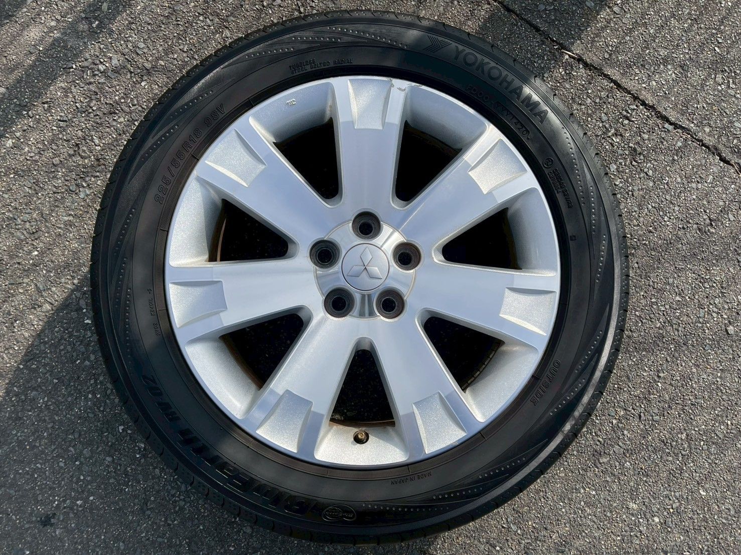 ㊱ デリカD 5 18インチアルミホイールタイヤセット みです