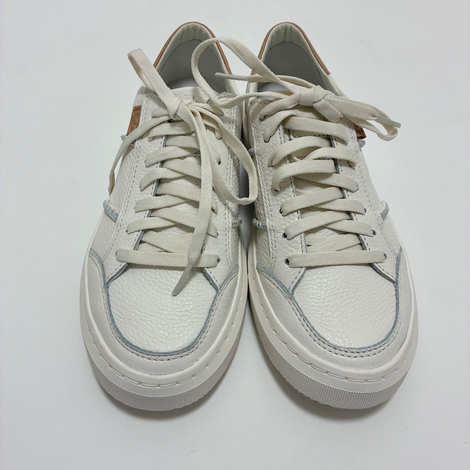 UGG アグ ︎W ALAMEDA LACE 24 cm アラメダレース ホワイト