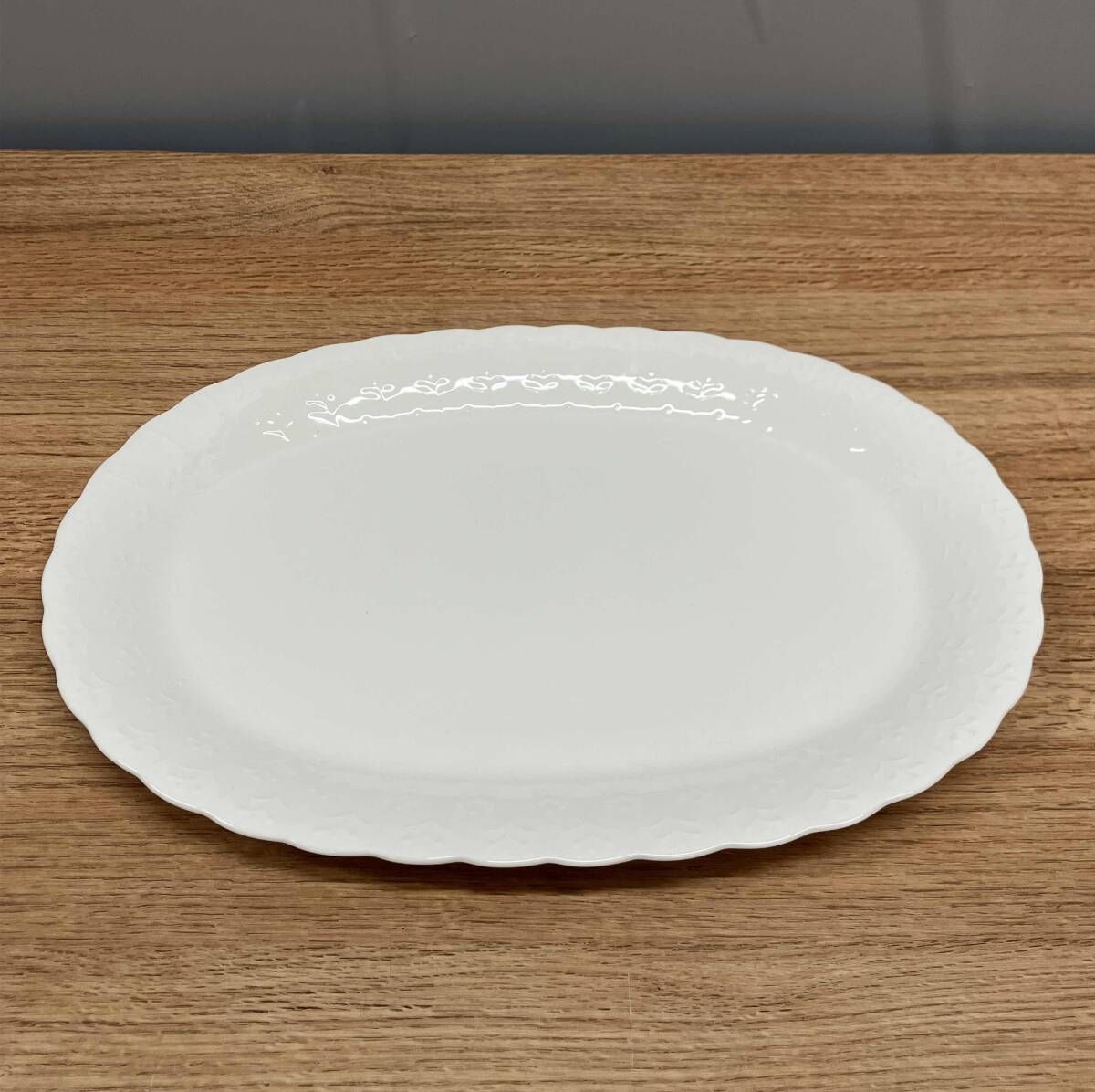 ノリタケ ボーンチャイナ エンボスホワイト セット 食器 プレート 皿