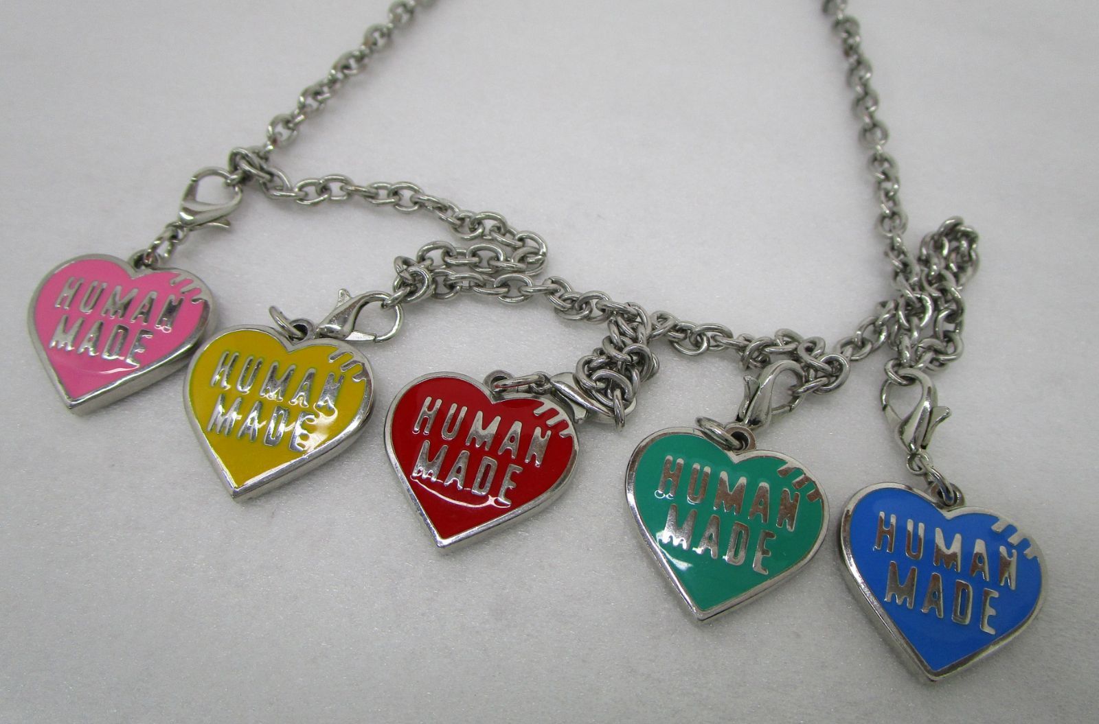 HUMAN MADE FIVE HEART NECKLACE SILVER - メルカリ