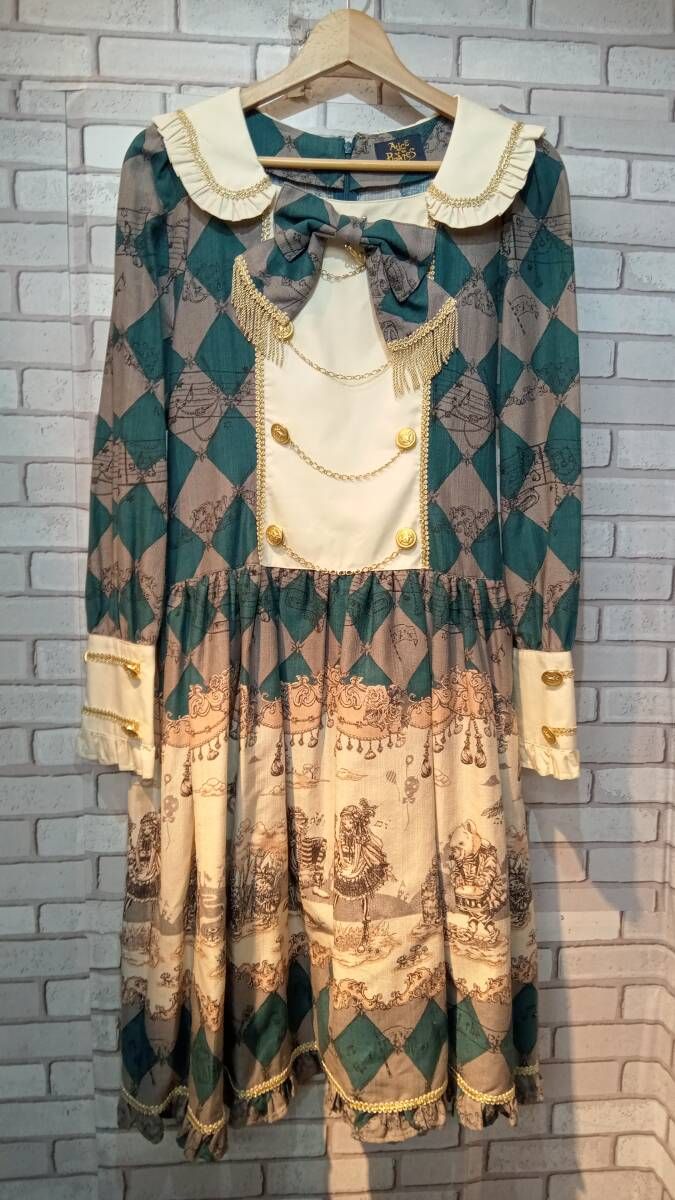 ALICE and the PIRATES アリスアンドザパイレーツ 長袖ワンピース フリムフラムな音楽隊の休日柄