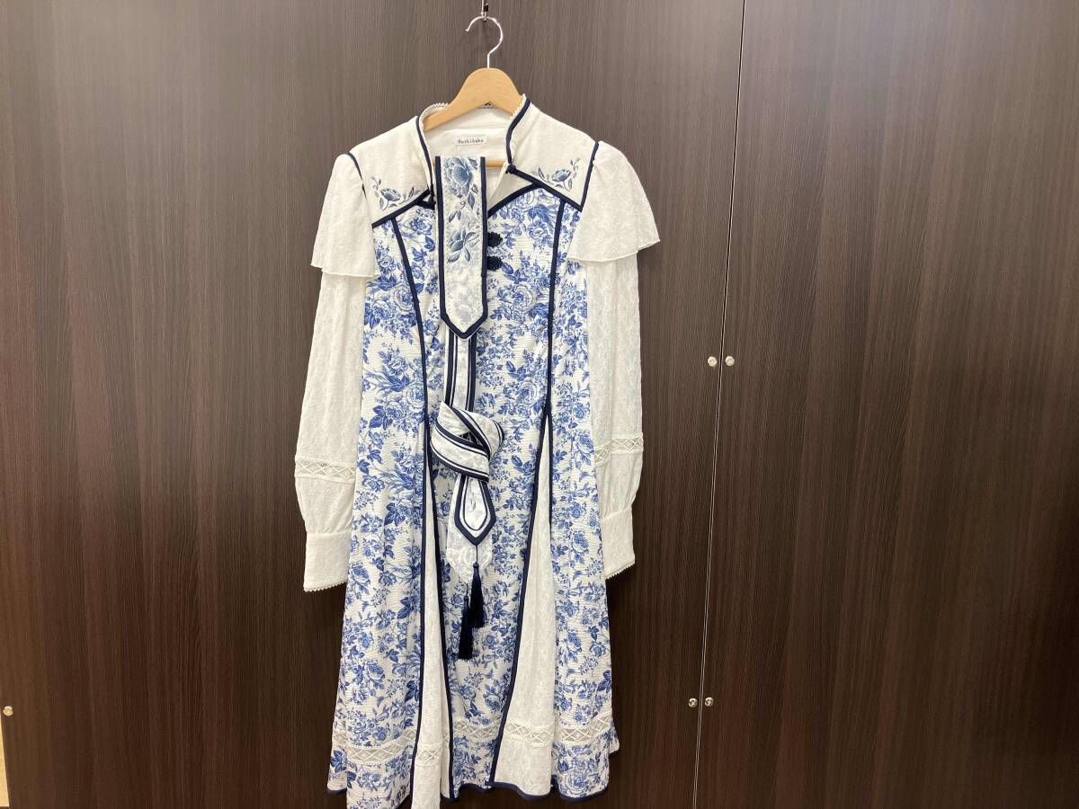 星Works HOSHIBAKO 長袖ワンピース青華磁 レース