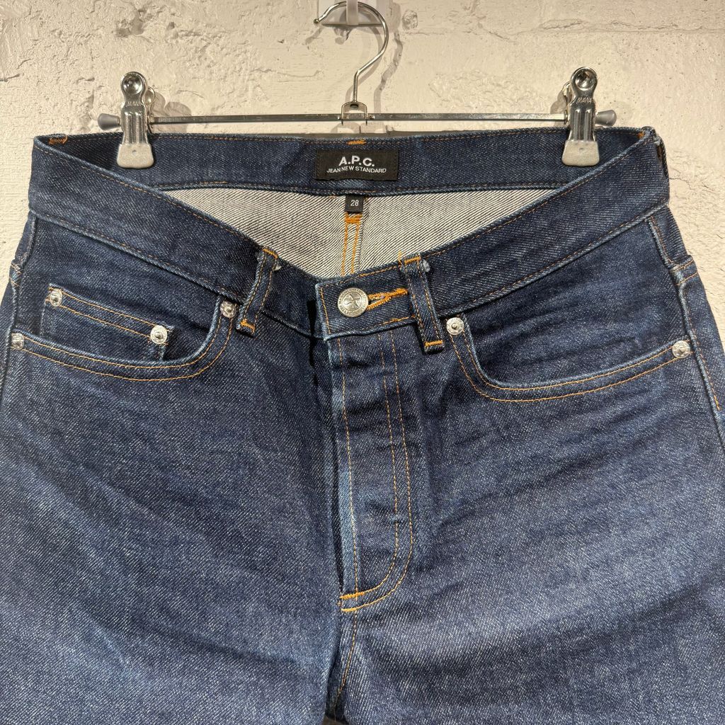 A.P.C アーペーセー JEAN NEW STANDARD ニュースタンダードジーンズ