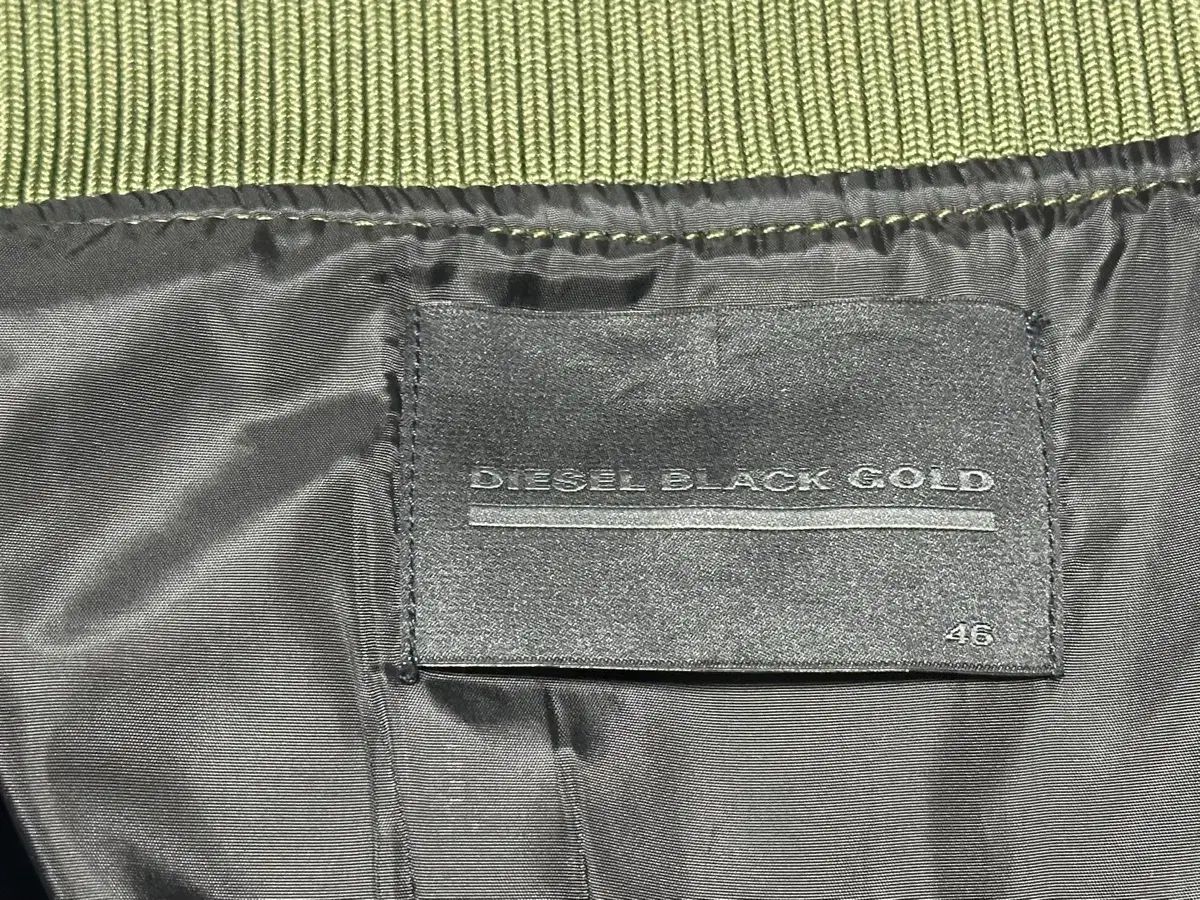 DIESEL ディーゼル Black G パイロットジャンパーです