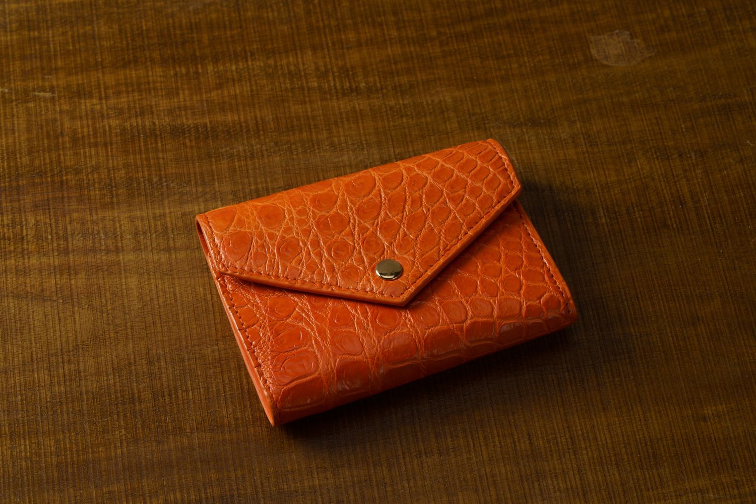  クロコダイル三つ折り財布 オレンジ｜金運アップ ラッキー 本革使用 ミニ財布 コンパクト財布 財布 ケース 小物入れ