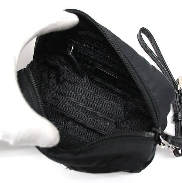 プラダ PRADA 三角ロゴ ポーチ ストラップ付き ナイロン 黒 【72827