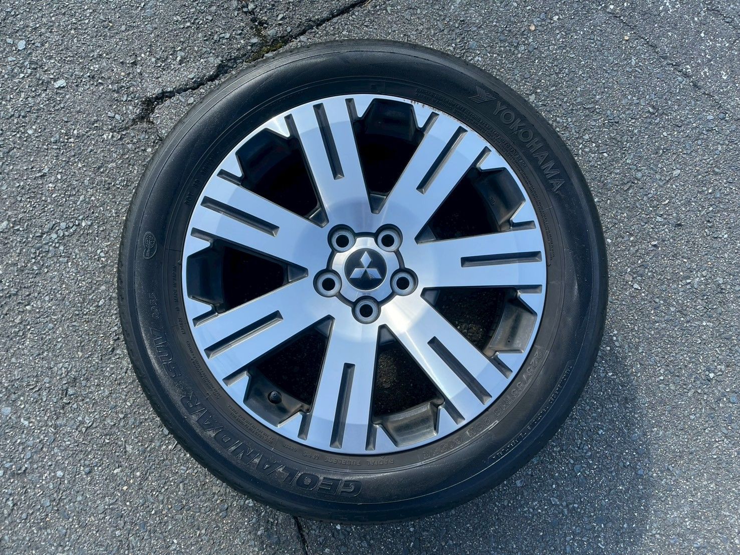  ㊲ 新型デリカメッキホイール入荷 タイヤセット な送料コミ 18インチ タイヤ ホイールセット