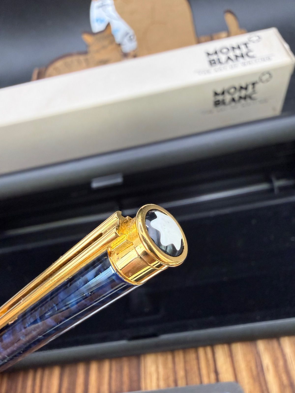 ブルー 猫のペン屋