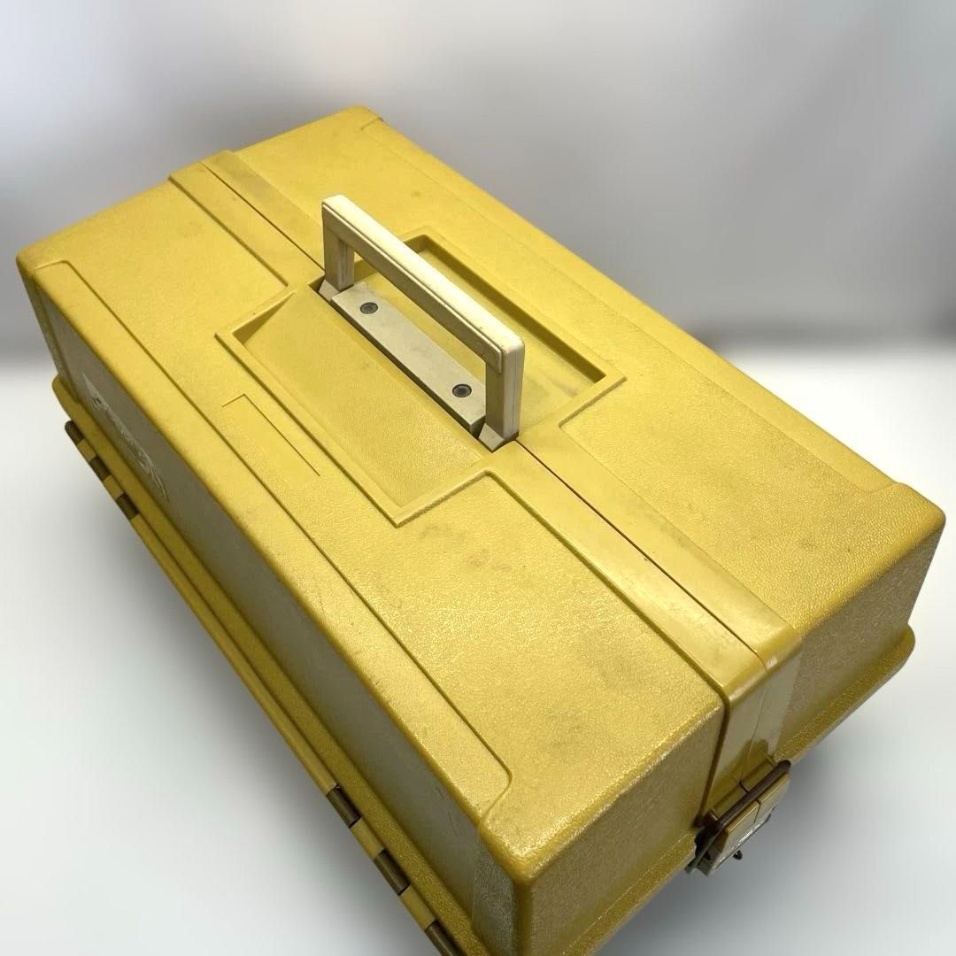 PLANO 8106 タックルボックス6段 両開き 1976～77年製 マスタード×ブラウン プラノ OLD オールドタックルボックス ヴィンテージタックルボックス 釣り フィッシング ルアーやワーム等の釣り具の収納や整理に【現状品】