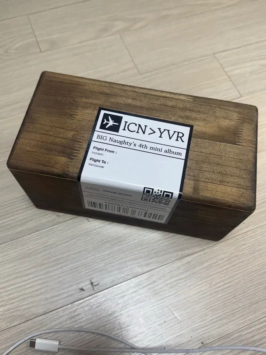 BIG Naughty ICN YVR 盤 トレカなし