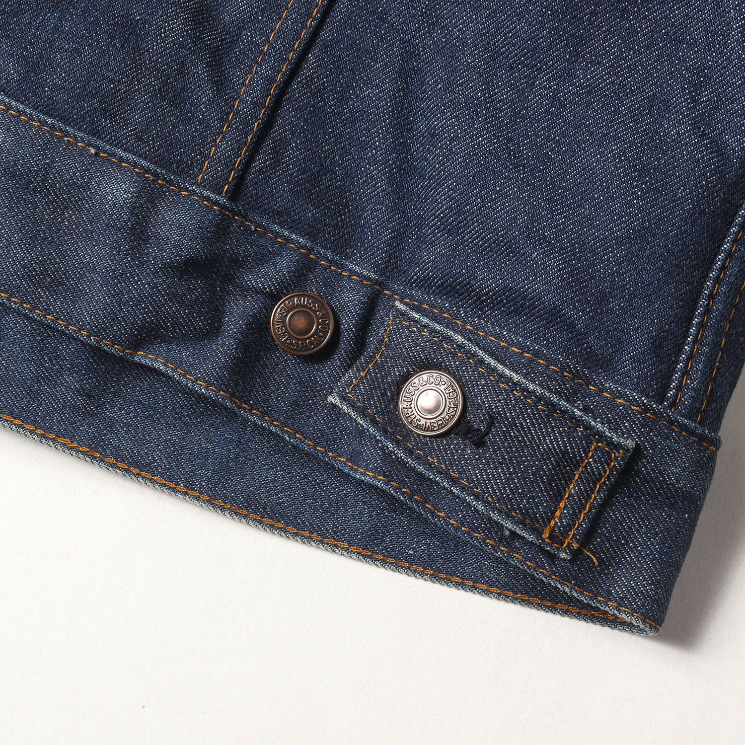 Levis / vintage ヴィンテージ リーバイス ジャケット サイズ:48相当 | 濃紺 ビッグサイズ | 70s 70505-0317 4th ブランケット付き デニムジャケット | ボタン裏刻印52 ケアタグ付き | インディゴ 85% | 70年代 古着 | アウター Gジャン【メンズ】【中古】【K4657】 Levis / vintage ヴィンテージ リーバイス ジャケット サイズ:48相当