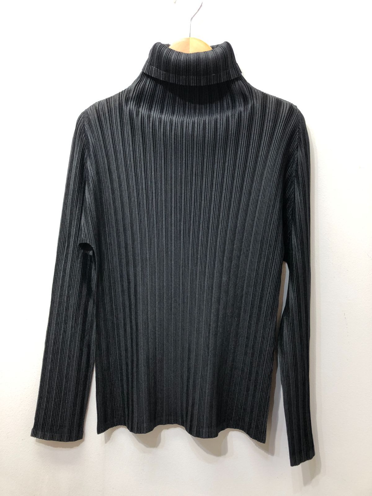 710 PLEATS PLEASE プリーツプリーズ イッセイミヤケ ハイネックカットソー ３ 黒