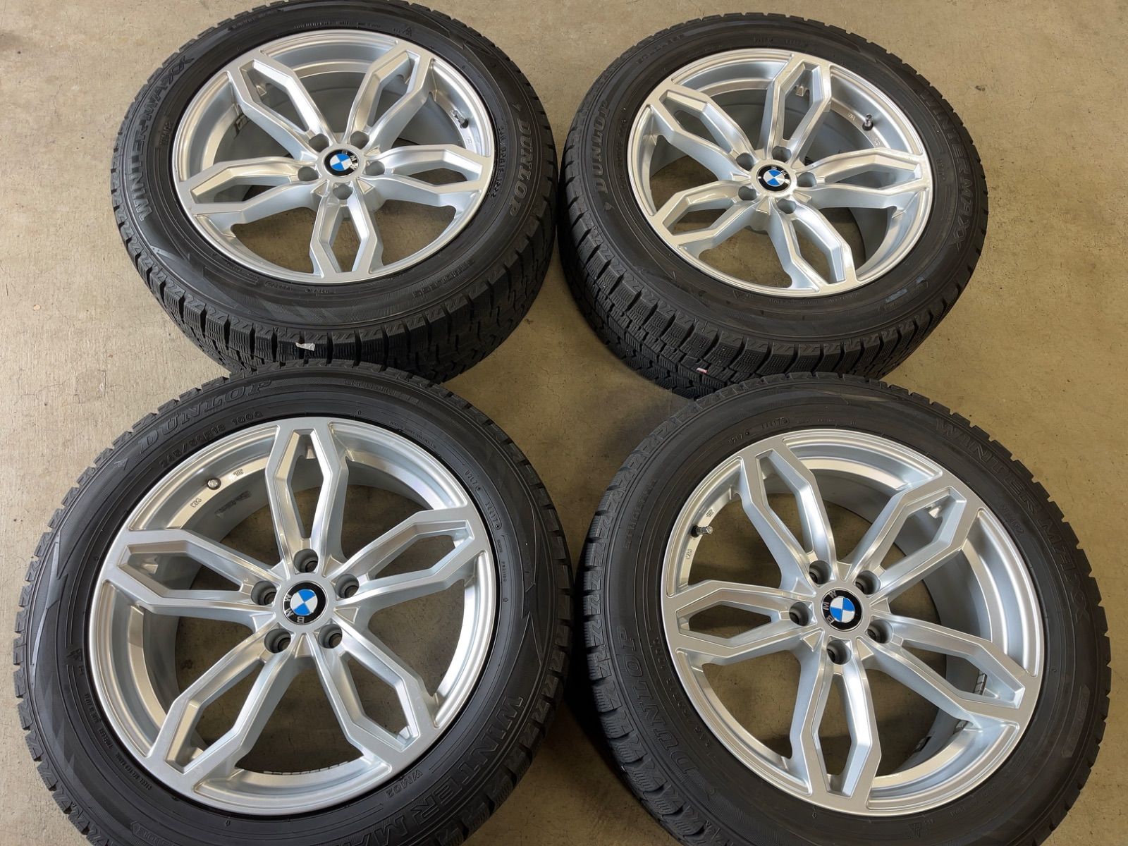 BMW G 11 7シリーズ ダンロップウインターマックス02 18インチ 4本セット