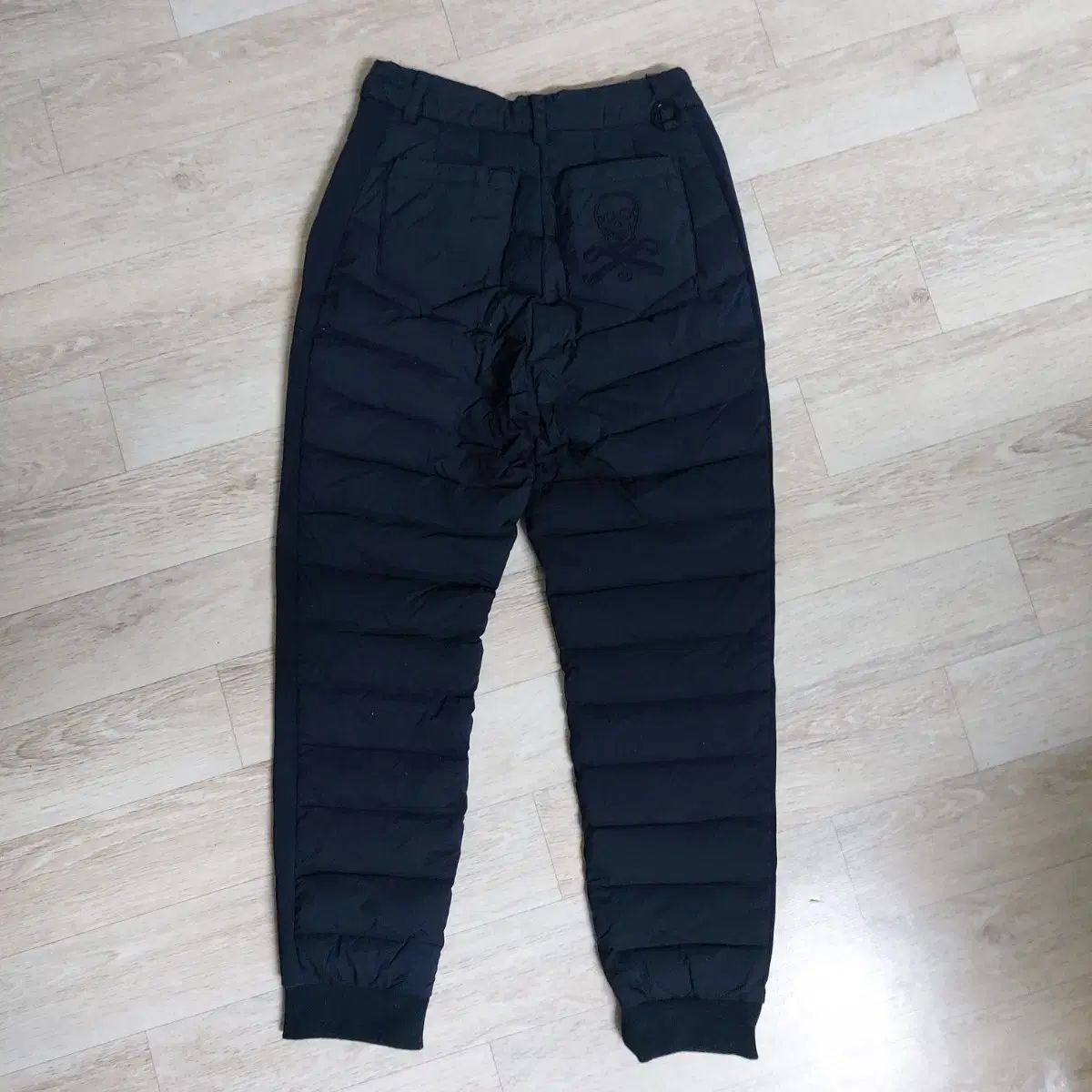 MARK & LONA マークアンドロナ ダウンパンツ XSサイズ - メルカリ