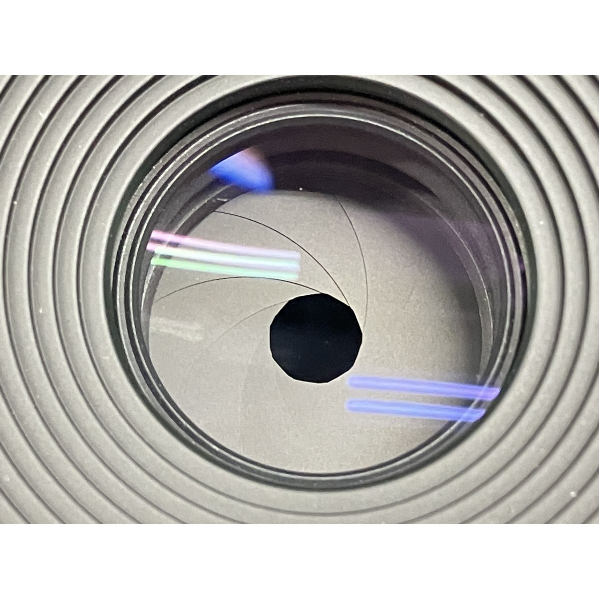 エルマリート レンズ