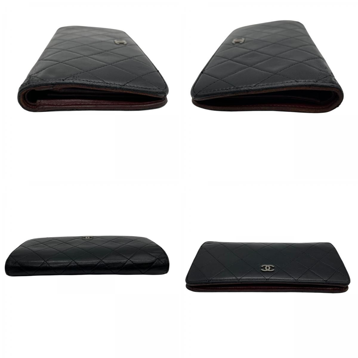 CHANEL シャネル 二つ折り 長財布 マトラッセ 黒 ブラック 茶 ブラウン レザー キャビアスキン ココマーク シルバー金具 レディース W4