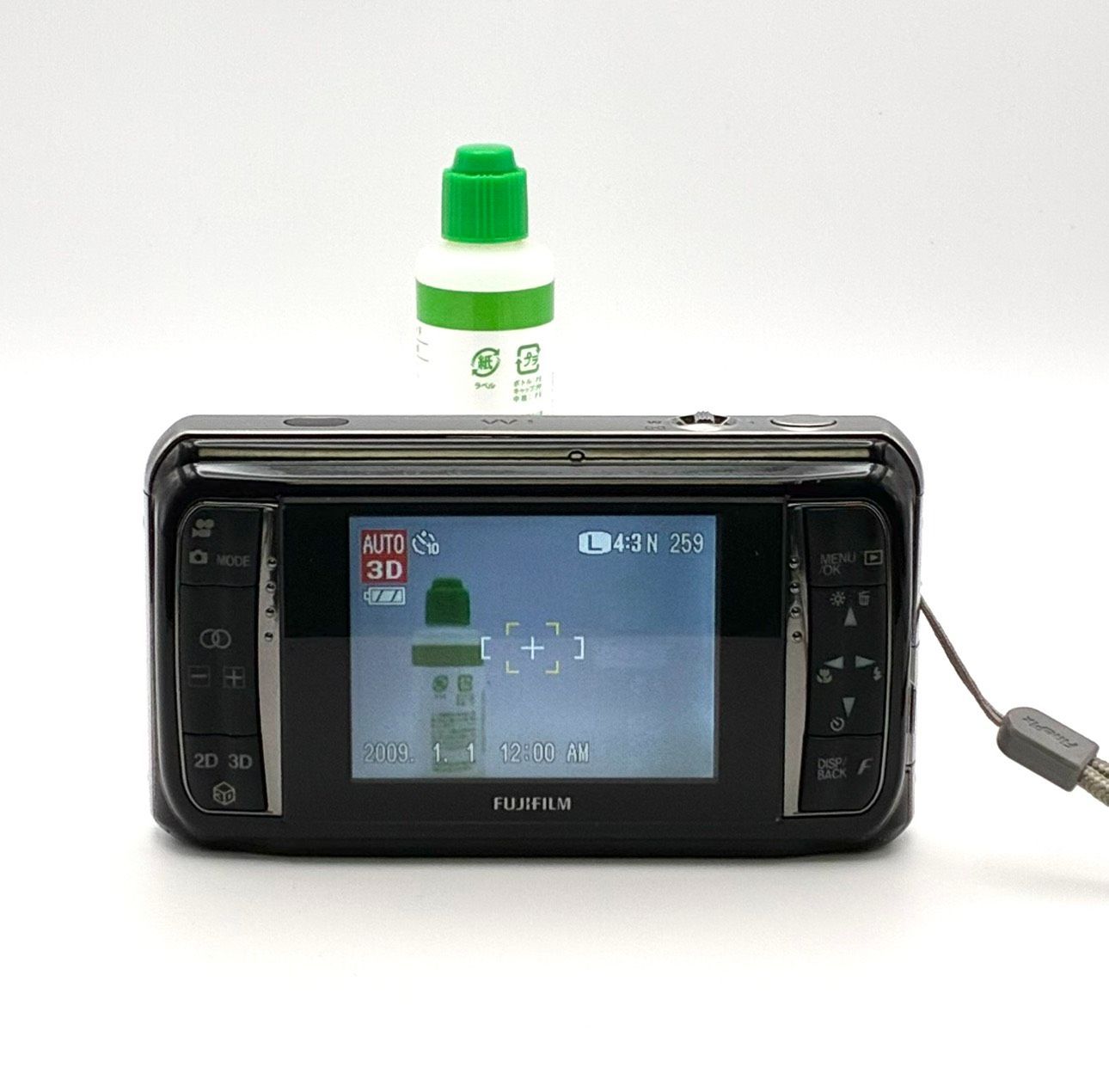 完動品 バッテリー2個付き 良品】FUJIFILM FINEPIX REAL 3D W1 富士 