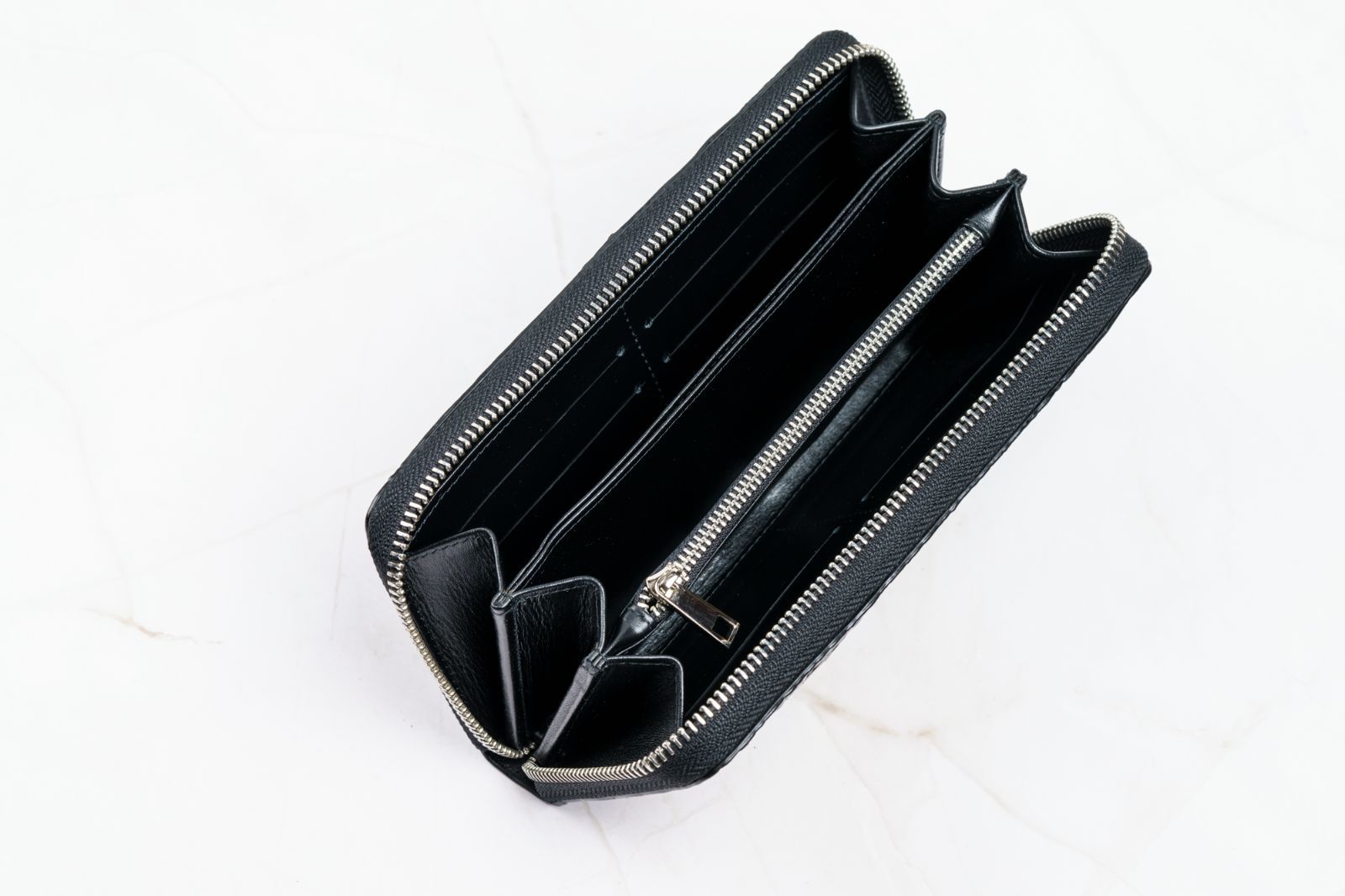 クラウン背革シャイニングクロコダイル長財布