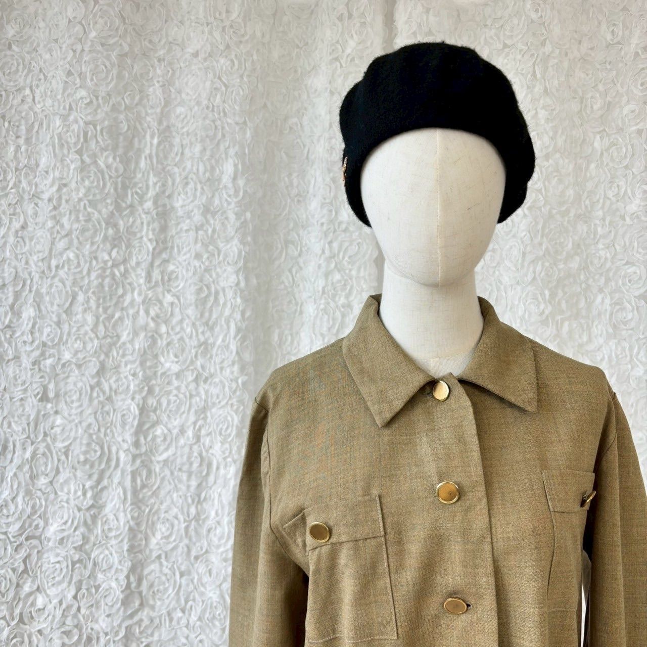 金ボタン ヴィンテージワンピース｜サファリライク カーキブラウン